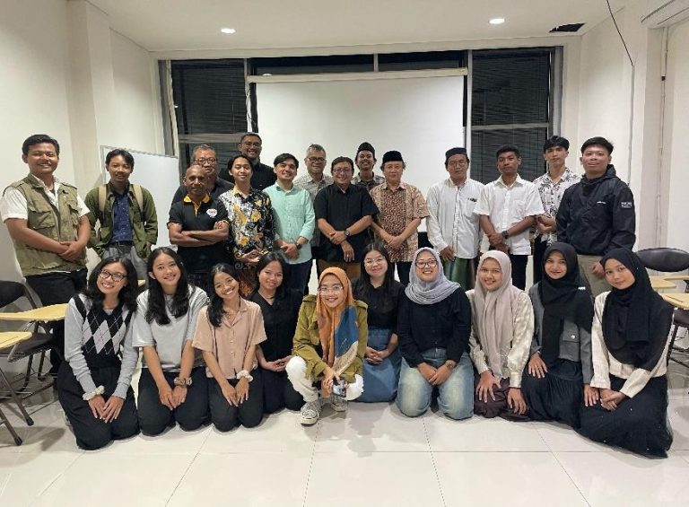 Read more about the article Kegiatan “Ngaji Kitab Suci” Bulanan